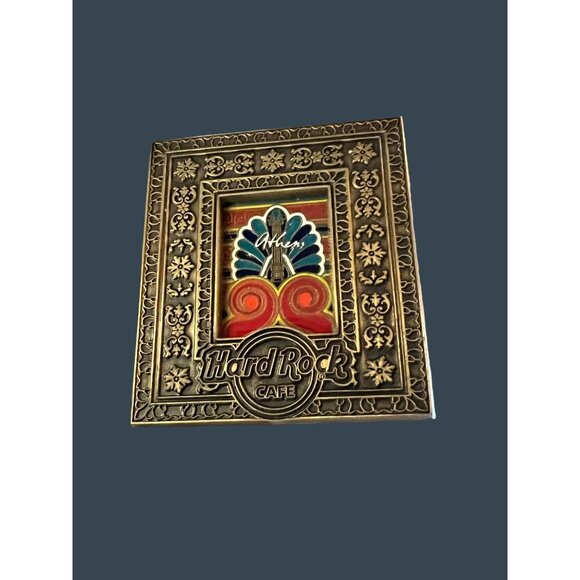 Hard Rock Cafe Limited Edition 300 Gold-Tone Collectible Pin Featuring Guitar - Picture 7 of 10